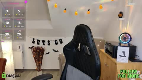 Snapshot of thunderbird02 chatting on October 26, 2025, 6:03 pm        Follow me Sgame por favor  online show from October 26, 2025, 6:03 pm