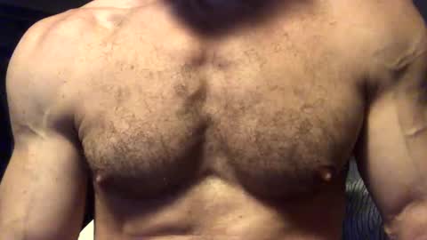 thunderlightning1219 online show from September 15, 2025, 2:11 am