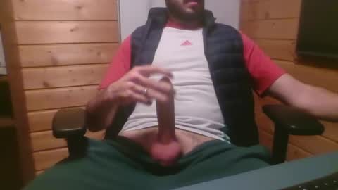 Snapshot of thx_4some_sharing chatting on November 2, 2025, 9:06 pm toobigcockforonegirl online show from November 2, 2025, 9:06 pm