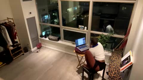 tia_fox online show from October 23, 2025, 11:03 pm