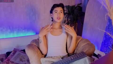   online show from June 16, 2026, 8:44 pm