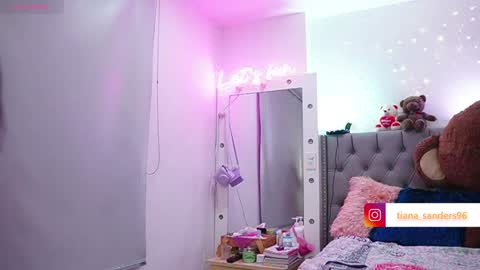 TATIANA online show from February 26, 2025, 1:32 am