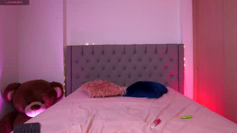 Snapshot of tiana_sanders chatting on February 5, 2026, 2:16 am TATIANA online show from February 5, 2026, 2:16 am