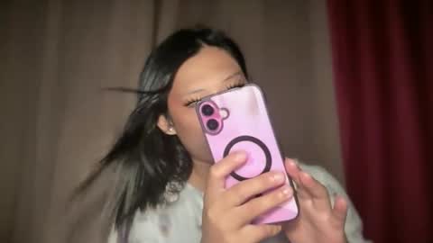 arianna tiara online show from February 3, 2026, 11:48 am