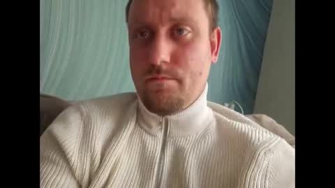 Snapshot of tieduphero chatting on May 10, 2026, 11:48 am tieduphero online show from May 10, 2026, 11:48 am