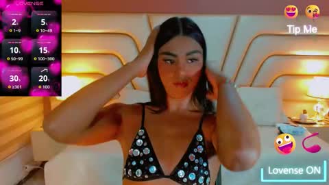 Tifannysexy69 online show from November 11, 2025, 6:57 am