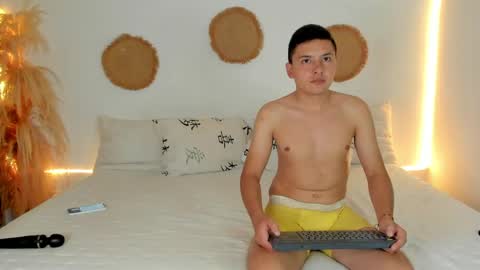 Snapshot of tifanyrossii chatting on May 8, 2026, 1:22 am tifanyrossii online show from May 8, 2026, 1:22 am