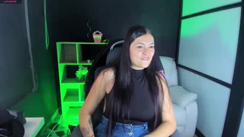       online show from March 8, 2025, 8:46 pm