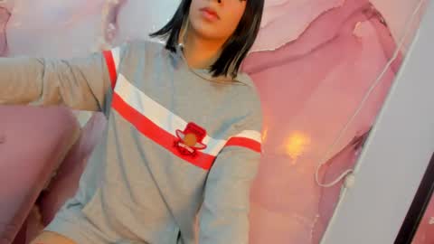 Snapshot of tiff_valentine chatting on February 22, 2025, 5:12 am Tiffany online show from February 22, 2025, 5:12 am