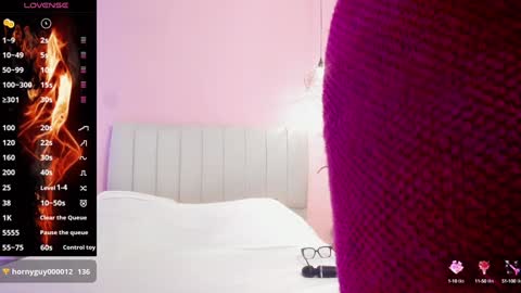 Snapshot of tiffani__love chatting on December 21, 2024, 5:29 pm Tiffany online show from December 21, 2024, 5:29 pm