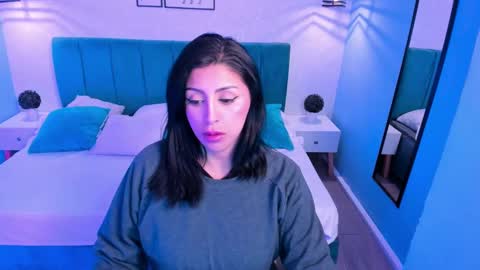 Snapshot of tiffani__love chatting on February 25, 2025, 12:24 pm Tiffany online show from February 25, 2025, 12:24 pm