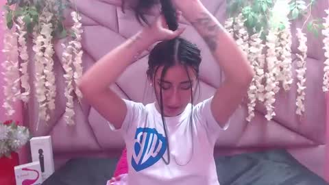 TIFANI online show from February 16, 2025, 9:59 am