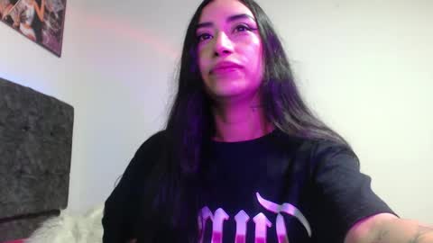 TIFANI online show from October 4, 2025, 3:48 am