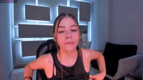 Snapshot of tiffannysins chatting on October 7, 2025, 3:36 am Tiffanny Sins online show from October 7, 2025, 3:36 am