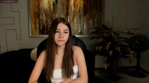 Tiffanny Sins online show from November 18, 2025, 3:01 am