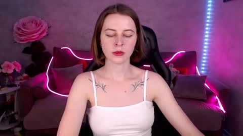 Snapshot of tiffany__burn chatting on February 28, 2025, 2:31 am Tiffany online show from February 28, 2025, 2:31 am