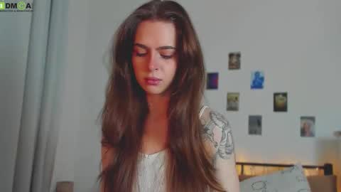 Snapshot of tiffany_loong chatting on February 13, 2026, 9:33 pm tiffany online show from February 13, 2026, 9:33 pm