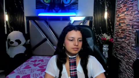Snapshot of tiffany_rubi chatting on June 9, 2026, 2:39 pm TIFANY online show from June 9, 2026, 2:39 pm