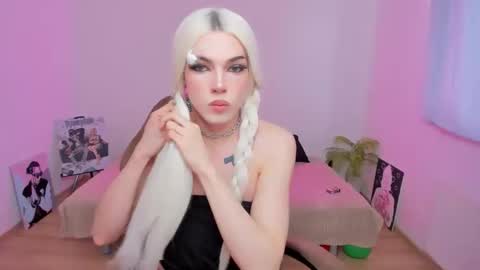 Tif online show from September 22, 2025, 10:06 am