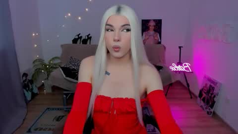Snapshot of tiffany_smitch chatting on March 3, 2026, 5:02 am Tif online show from March 3, 2026, 5:02 am
