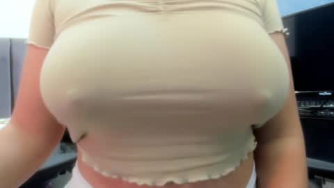 tiffany theressa online show from January 4, 2025, 8:16 pm