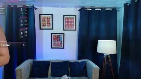 tiffanycherry_ online show from June 14, 2026, 11:40 pm
