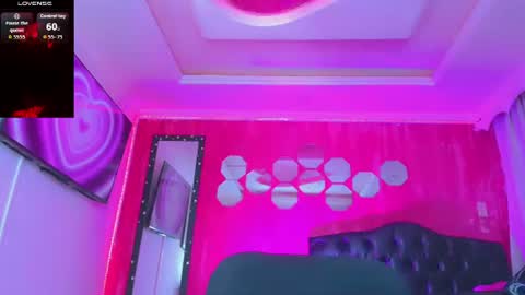 tiffanymackensyy69 online show from July 17, 2026, 11:42 pm