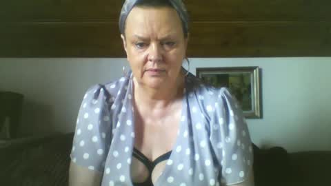 TiffanyMature online show from September 13, 2025, 8:03 am