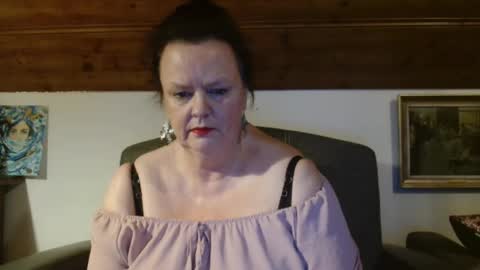 TiffanyMature online show from January 8, 2026, 5:26 pm