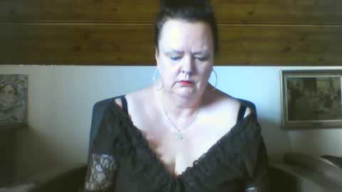 Snapshot of tiffanymature chatting on March 23, 2026, 7:12 am TiffanyMature online show from March 23, 2026, 7:12 am