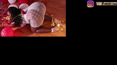 tifanny online show from November 14, 2025, 9:19 am