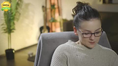 tiffanyriox online show from February 5, 2026, 12:48 am