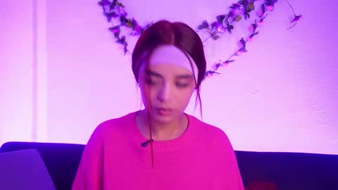 My name is Tiffany welcome  online show from March 25, 2026, 3:45 am