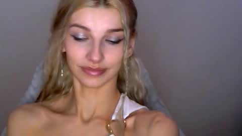 Ask me online show from May 12, 2026, 12:08 am