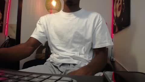 Tigga Sall online show from September 12, 2025, 3:17 am