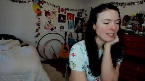 Snapshot of tiggerrosey chatting on February 12, 2025, 10:59 pm All my Links online show from February 12, 2025, 10:59 pm