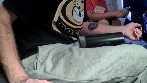 Tiggity23 come stroke my 9 cock with ne online show from May 10, 2026, 9:47 am