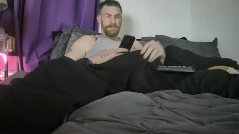 Tiggity23 come stroke my 9 cock with ne online show from May 13, 2026, 10:01 am