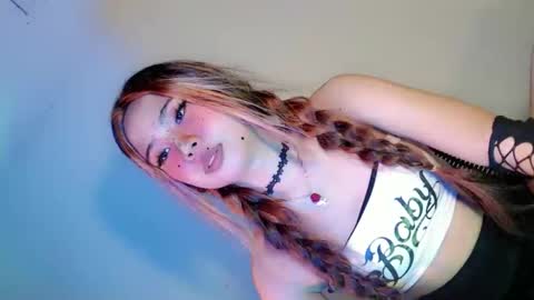 tight_elliana online show from February 26, 2026, 8:24 am