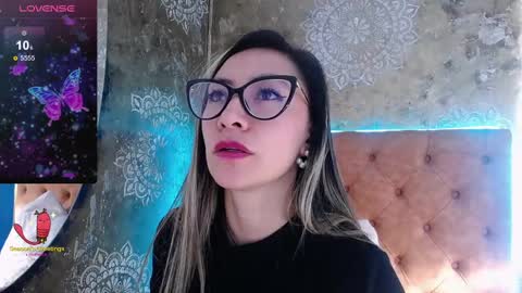 TILA TEQUILA online show from December 16, 2024, 6:49 pm