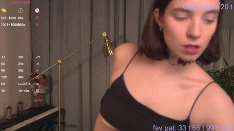 tilda_aikiss online show from December 22, 2024, 10:47 pm