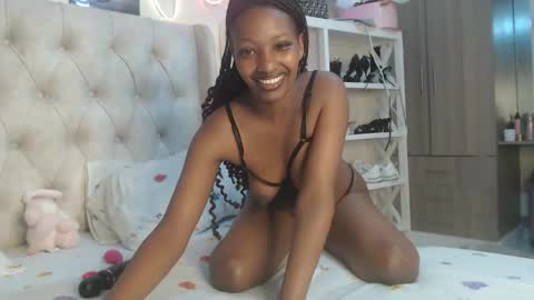 Tilly online show from December 21, 2025, 6:59 pm