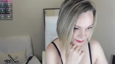 Tilly online show from December 20, 2024, 4:25 pm