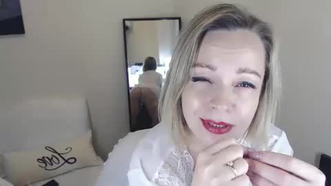 Tilly online show from December 23, 2024, 9:29 pm