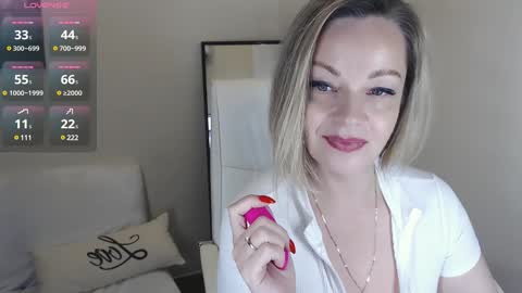 Tilly online show from January 9, 2025, 9:05 pm