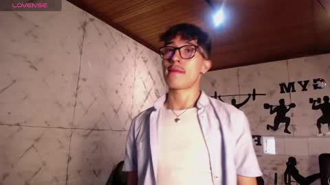 Tim Fox online show from November 18, 2025, 12:20 pm