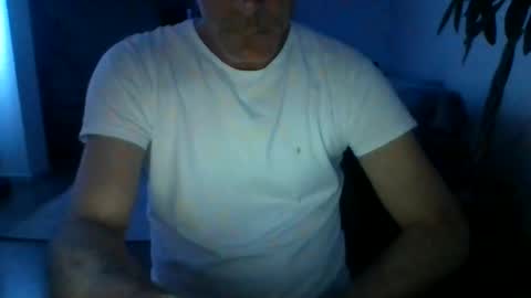 Snapshot of times20 chatting on October 9, 2025, 1:14 am times20 online show from October 9, 2025, 1:14 am