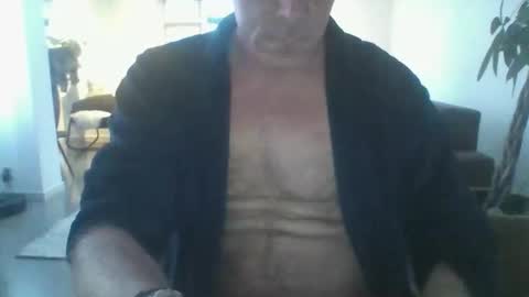 Snapshot of times20 chatting on November 13, 2025, 3:22 pm times20 online show from November 13, 2025, 3:22 pm