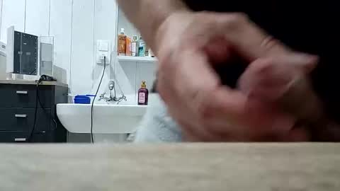 timfeet821371 online show from June 6, 2026, 3:17 pm