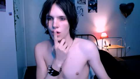 timi_moon online show from September 28, 2025, 10:53 am